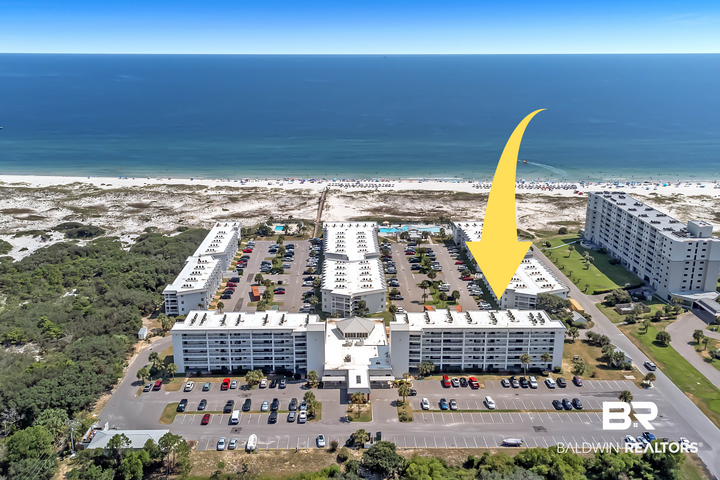 Property Photo: 400 Plantation Road 4213 AL 36542