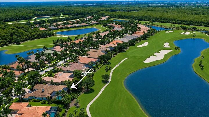 Property Photo:  11875 Hedgestone Ct  FL 34120 
