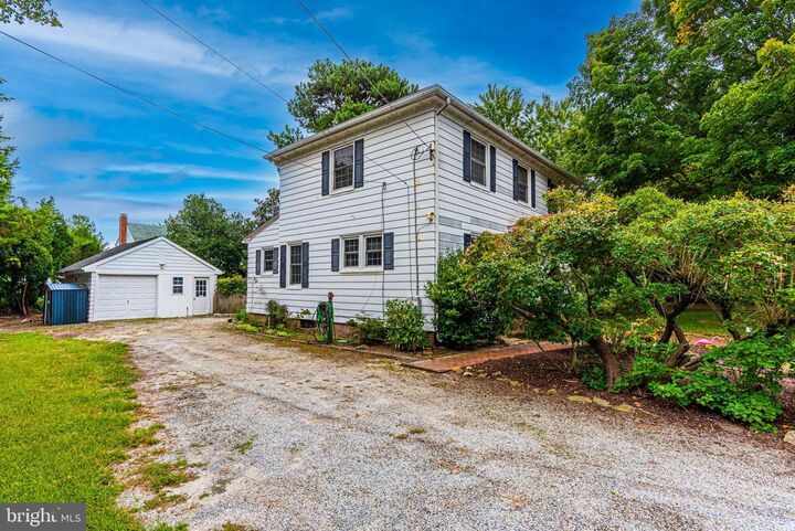 Property Photo:  716 Parkway Circle  MD 21804 