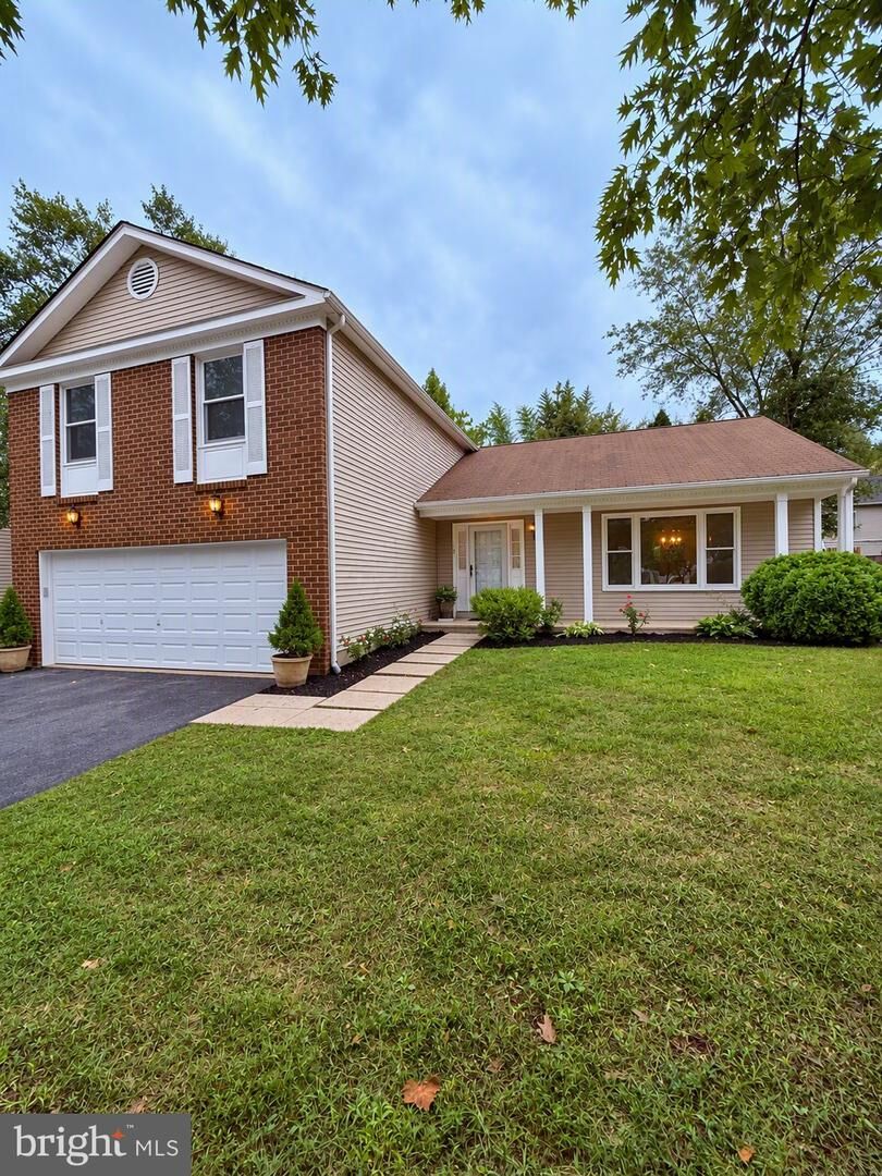 Property Photo:  1734 Mayfair Place  MD 21114 