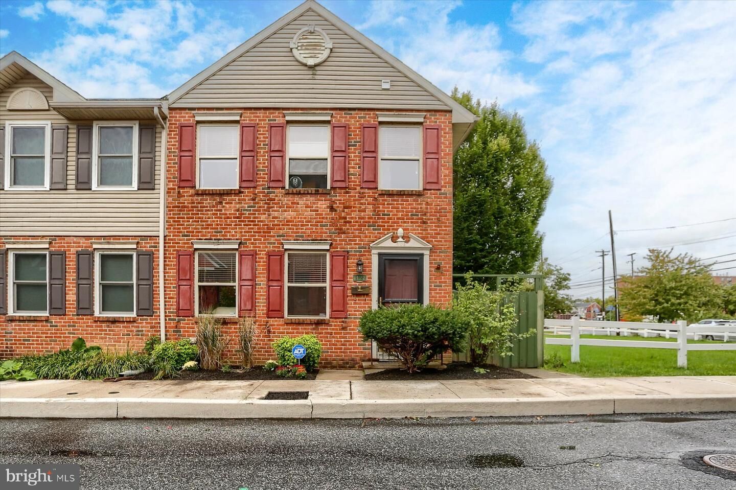 Property Photo:  1422 Fulton Street  PA 17102 