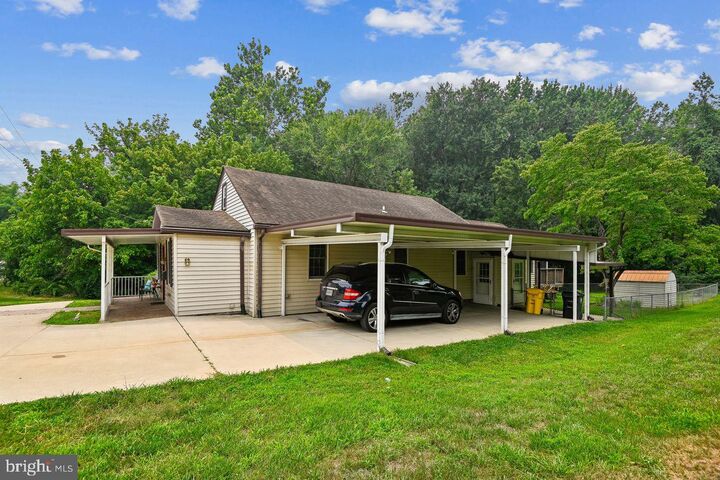 Property Photo:  289 Brock Bridge Road  MD 20724 