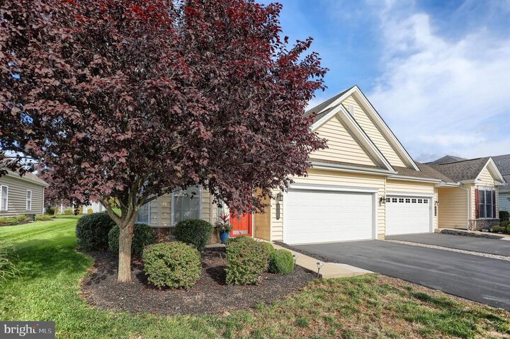 Property Photo:  115 James Madison Drive  PA 17050 