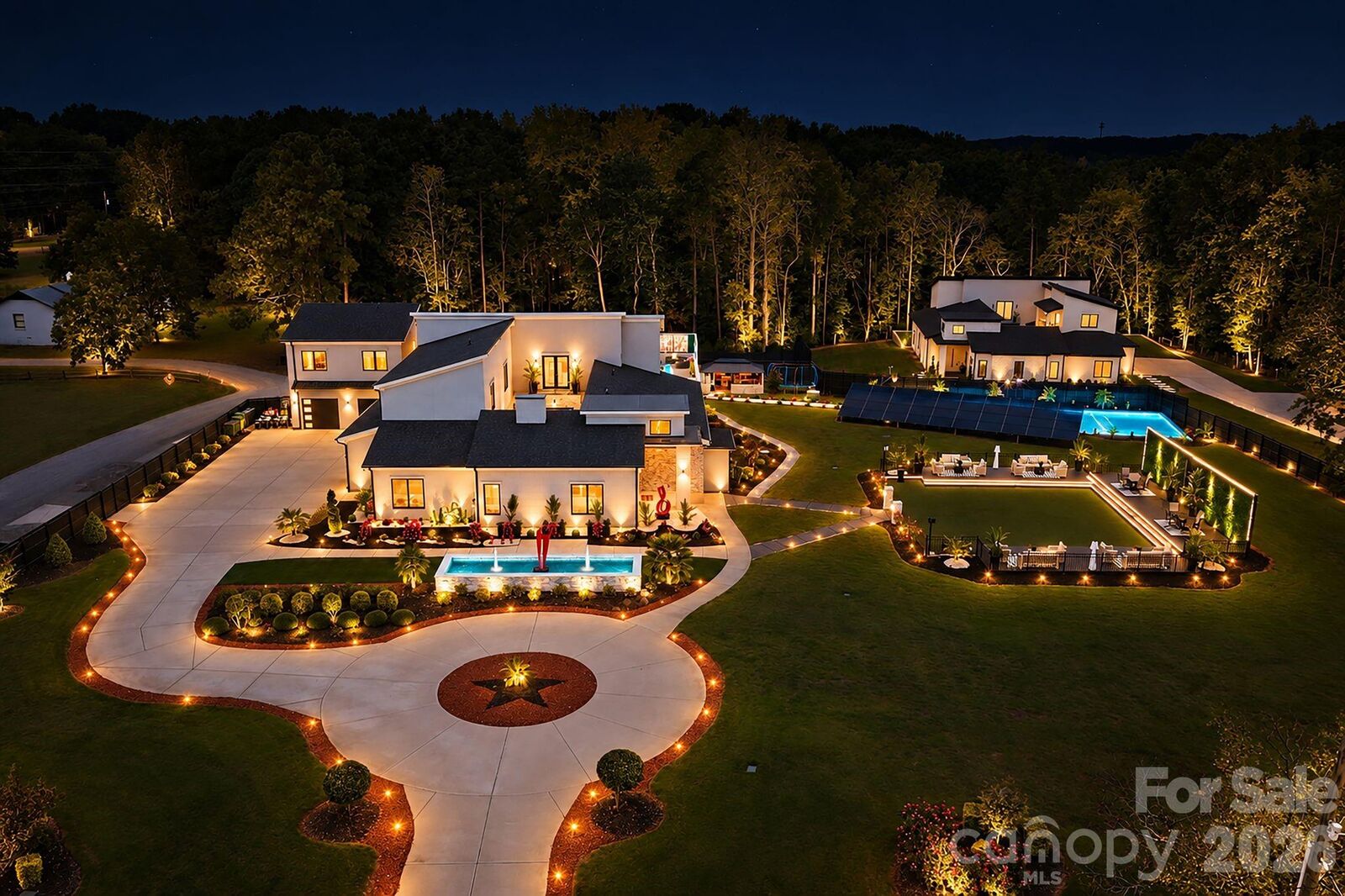 Property Photo:  15700 Youngblood Road  NC 28278 