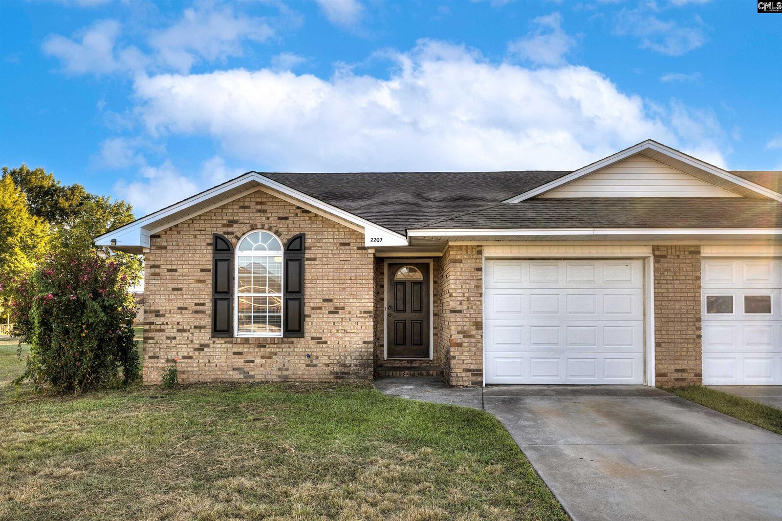 Property Photo:  2207 Darmouth  SC 29153 