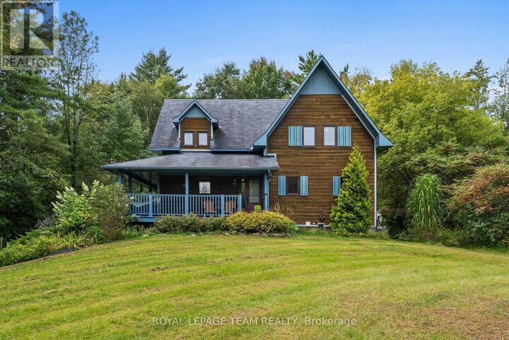 Property Photo:  124 Charmont Way  ON K0A 3M0 