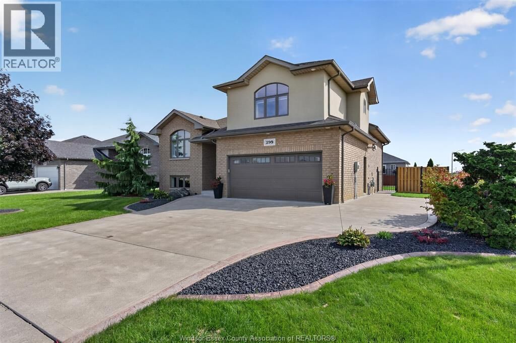 Property Photo:  399 Poplar Drive  ON N8L 0X7 