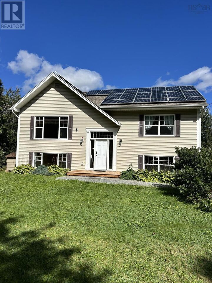 Property Photo: 586 West Porters Lake Road NS B3E 1K5