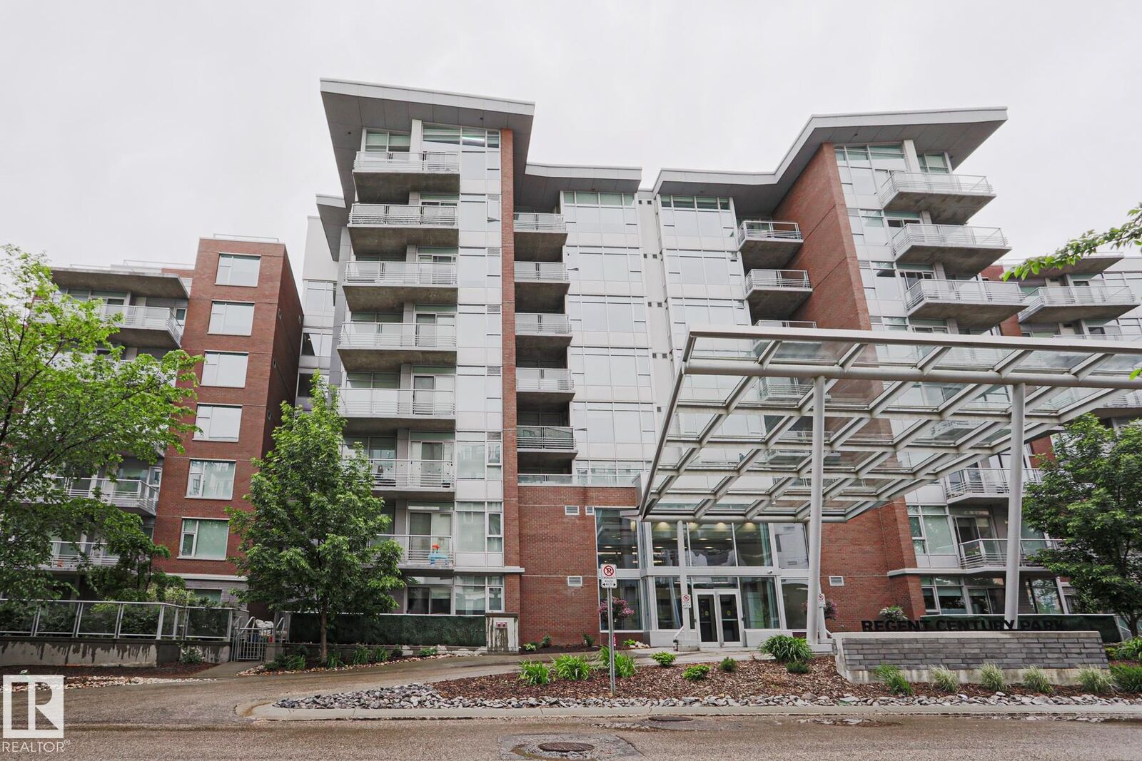 Property Photo:  2612 109 Street NW 212  AB T6J 3T1 