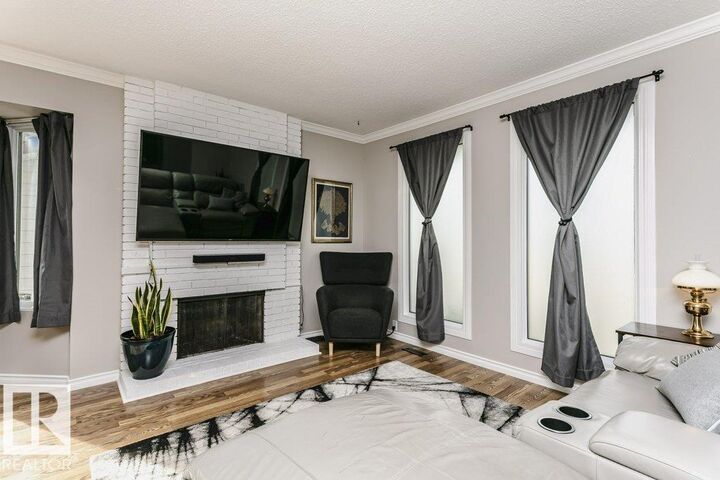 Property Photo:  38 Galen Crescent  AB T8A 2L2 