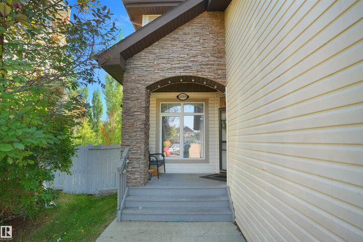Property Photo:  20705 56A Avenue NW  AB T6M 0E7 