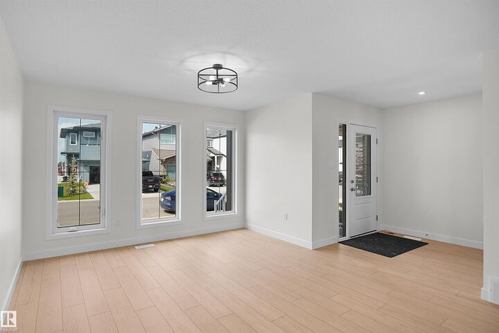 Property Photo:  13 Elis Link  AB T7X 2Z7 