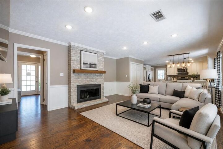 Property Photo:  166 Azalea Farms Road  GA 30025 