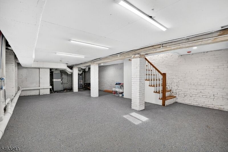 Property Photo: 114 Peabody Pl NJ 07104