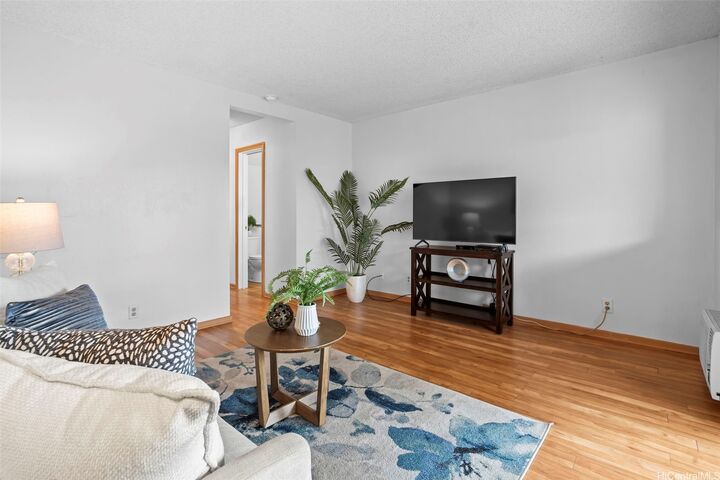 Property Photo:  94-1502 Lanikuhana Avenue 592  HI 96789 