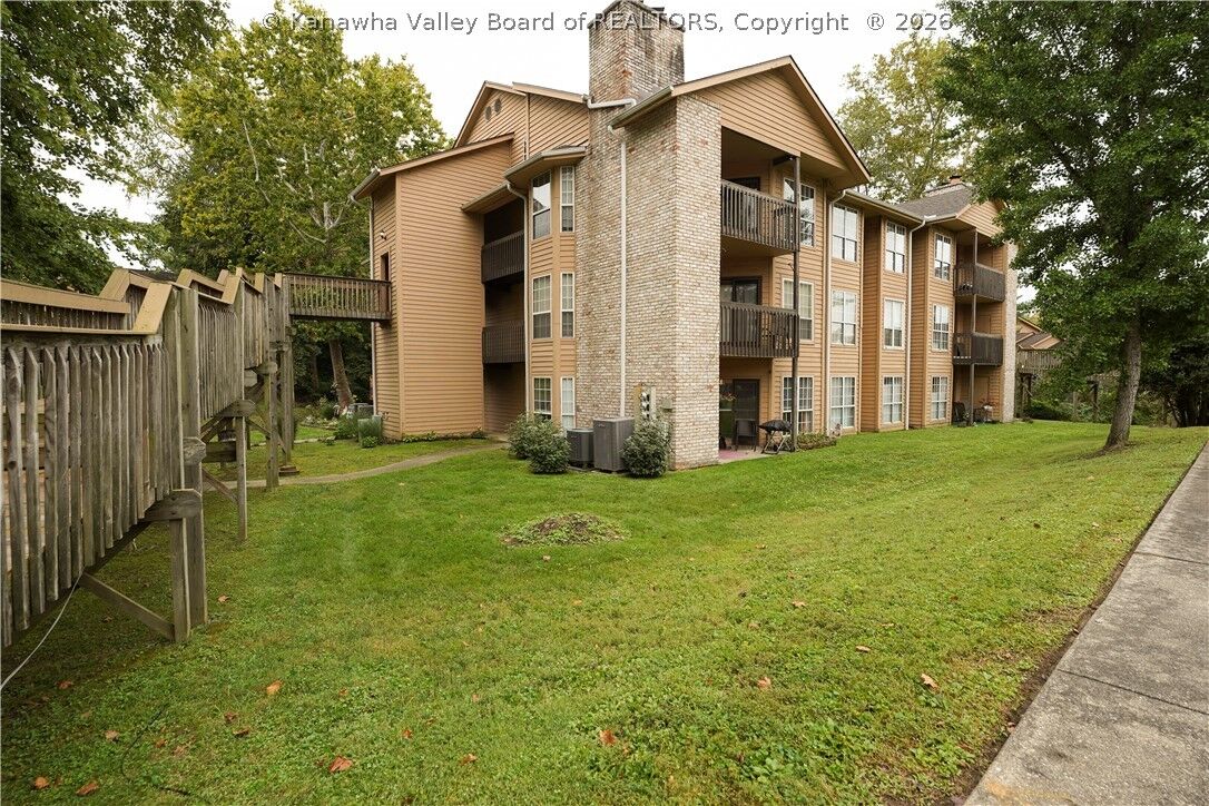 Property Photo:  310 Oakbridge Drive  WV 25526 