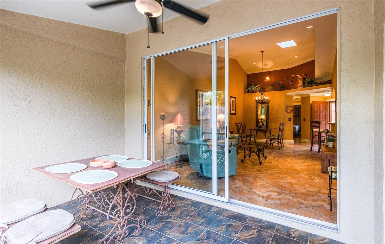 Property Photo:  5617 Monte Rosso Road  FL 34243 