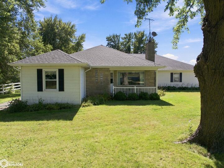 Property Photo:  3511 19th Street SW  IA 50401 