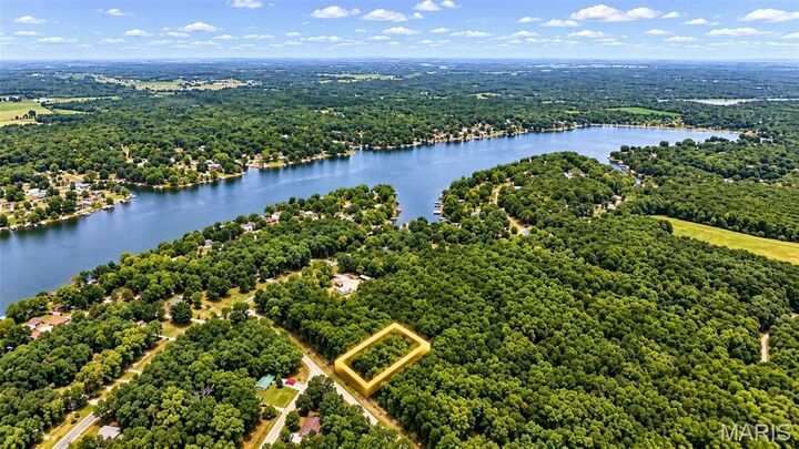 Property Photo: 324 Hickory Drive MO 65453