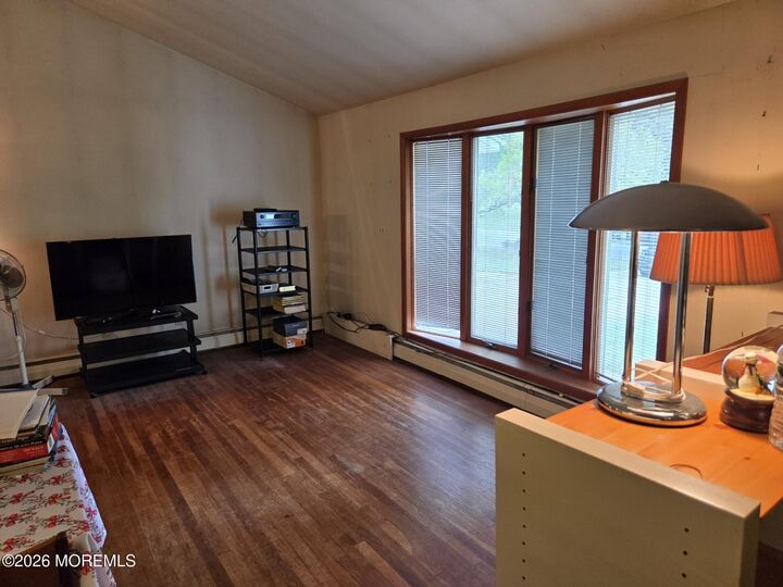 Property Photo:  68 Willow Road  NJ 07724 