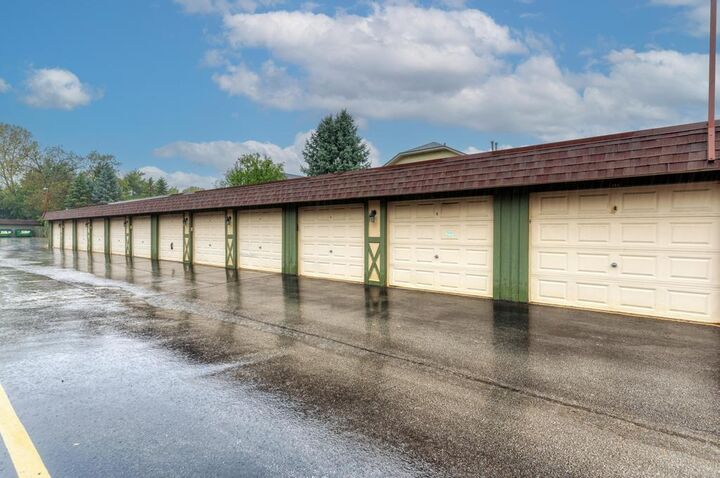 Property Photo:  9165 North Road F  IL 60465 