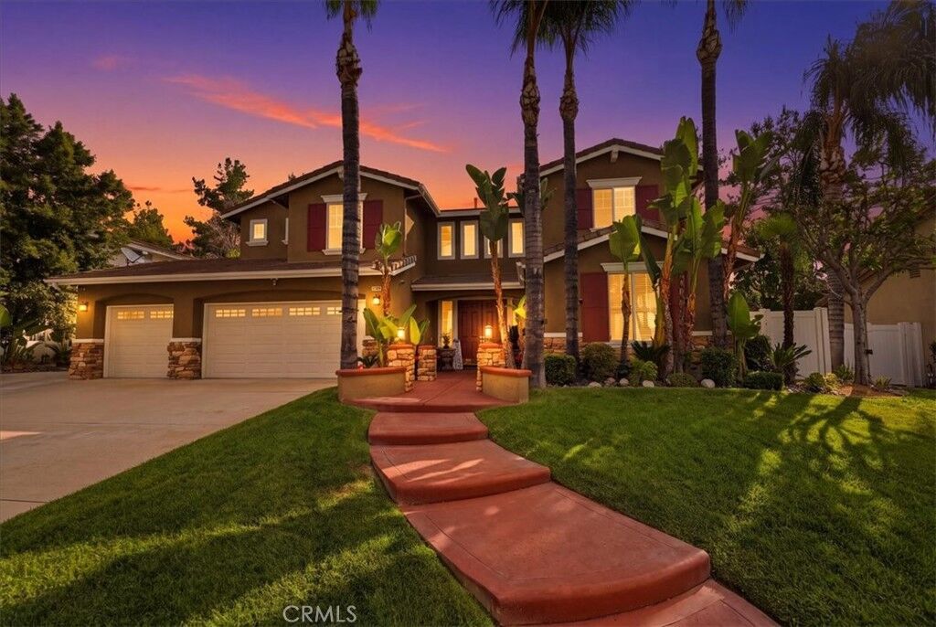 Property Photo:  7984 Palm View  CA 92508 