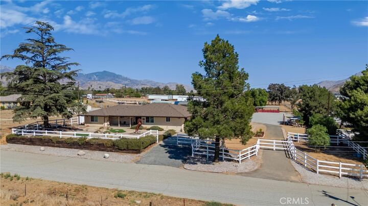 Property Photo:  1022 S 22nd  CA 92220 