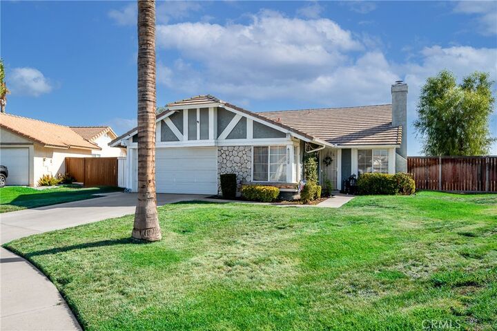 Property Photo:  27738 Via Real  CA 92585 
