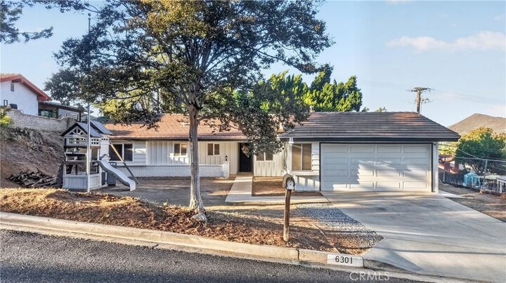 Property Photo:  6301 Avenue De Palma  CA 92509 