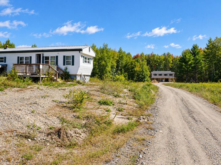 Property Photo: 657 Main Road ME 04418