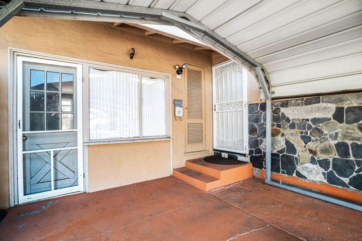 Property Photo: 2660 Ball Way CA 95821
