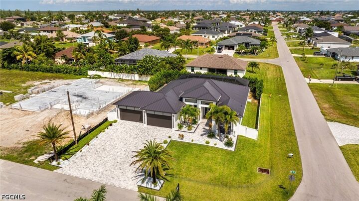 Property Photo:  3719 SW 2nd Street  FL 33991 