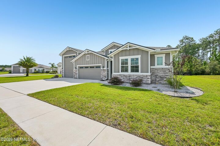 Property Photo: 85225 Northfield Court FL 32034