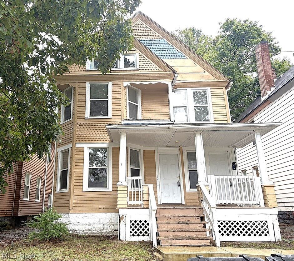 Property Photo:  1583 E 84th Street  OH 44103 