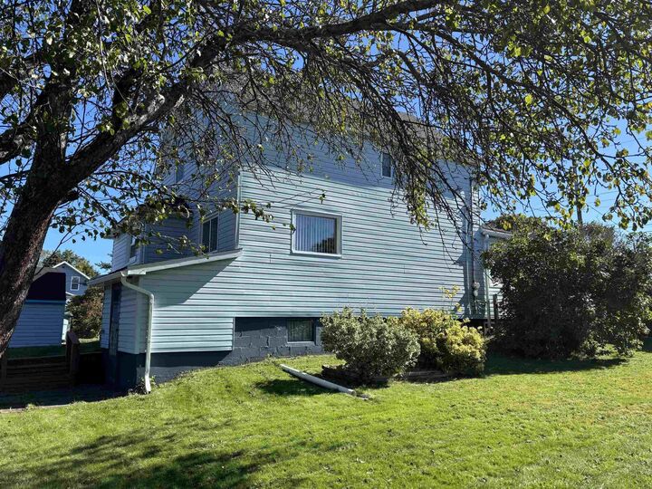 Property Photo:  2 Burke Street  NS B1V 1Z2 
