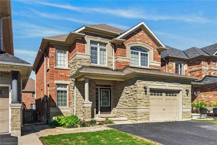 Property Photo:  44 Matteo Trail  ON L9B 0E6 