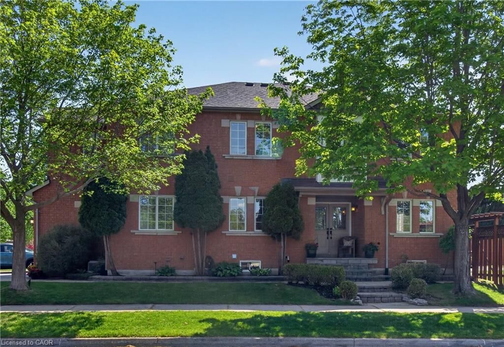 Property Photo:  1347 Brookstar Drive  ON L6M 3W1 