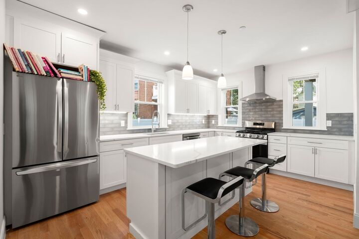 Property Photo:  8 Brookside Ave 1  MA 02130 