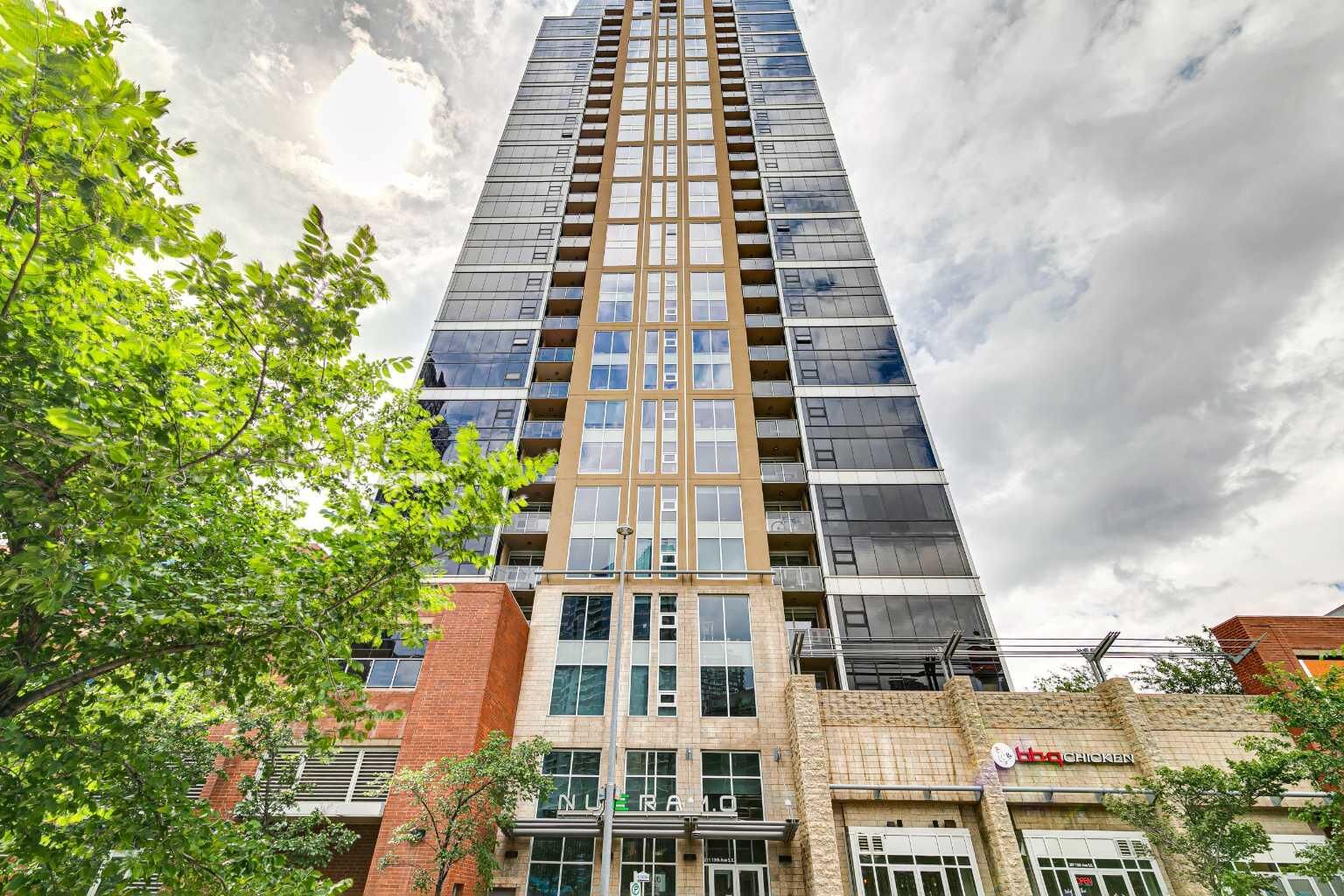 Property Photo:  211 13 Avenue SE 302  AB T2G 1E1 