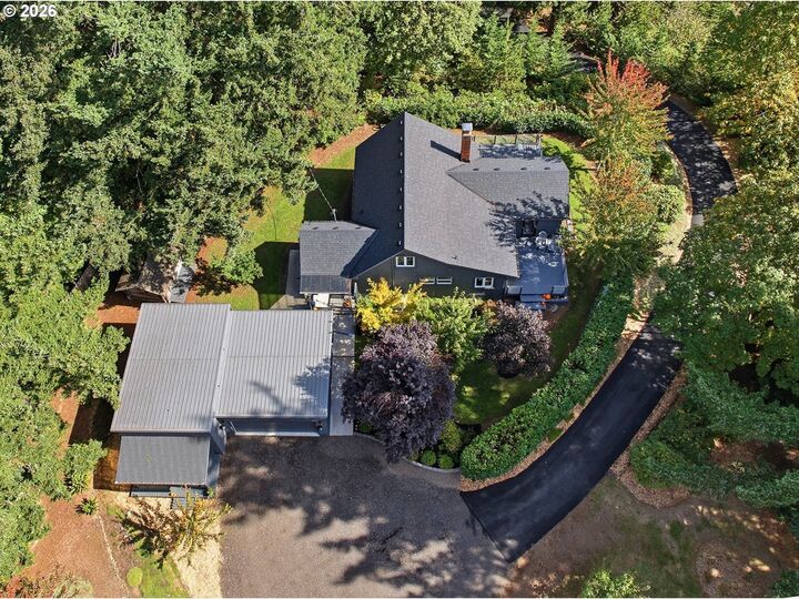 Property Photo:  2207 32nd St  WA 98671 