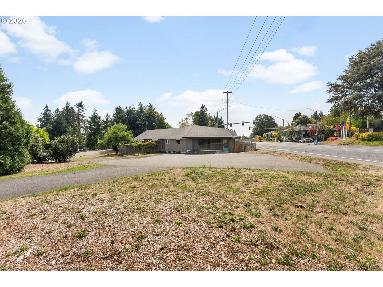 Property Photo:  6802 SW Canyon Rd  OR 97225 