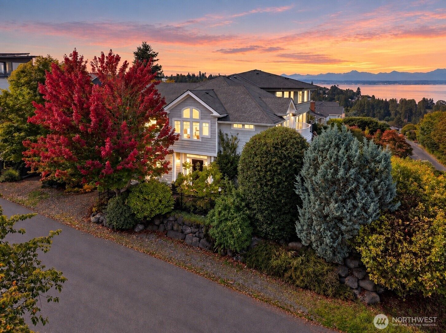 Property Photo:  2103 NW 96th  WA 98117 
