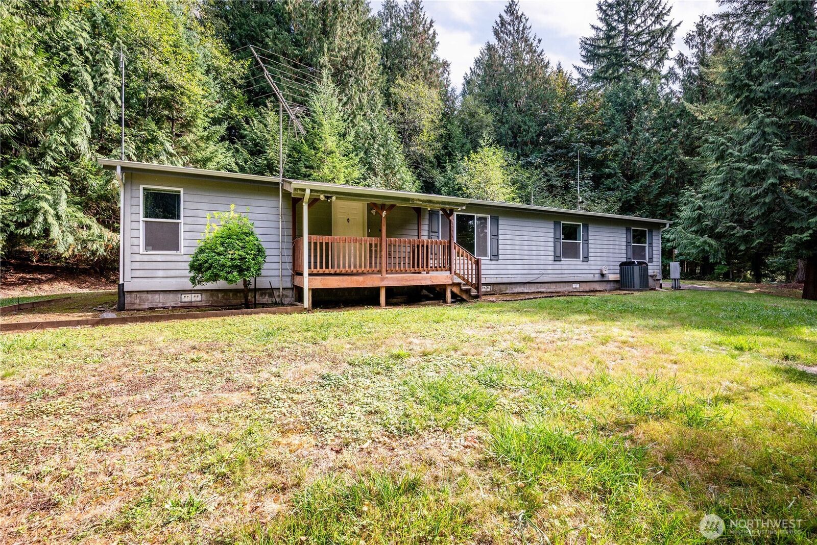 Property Photo: 125 Eufaula Heights Road WA 98632