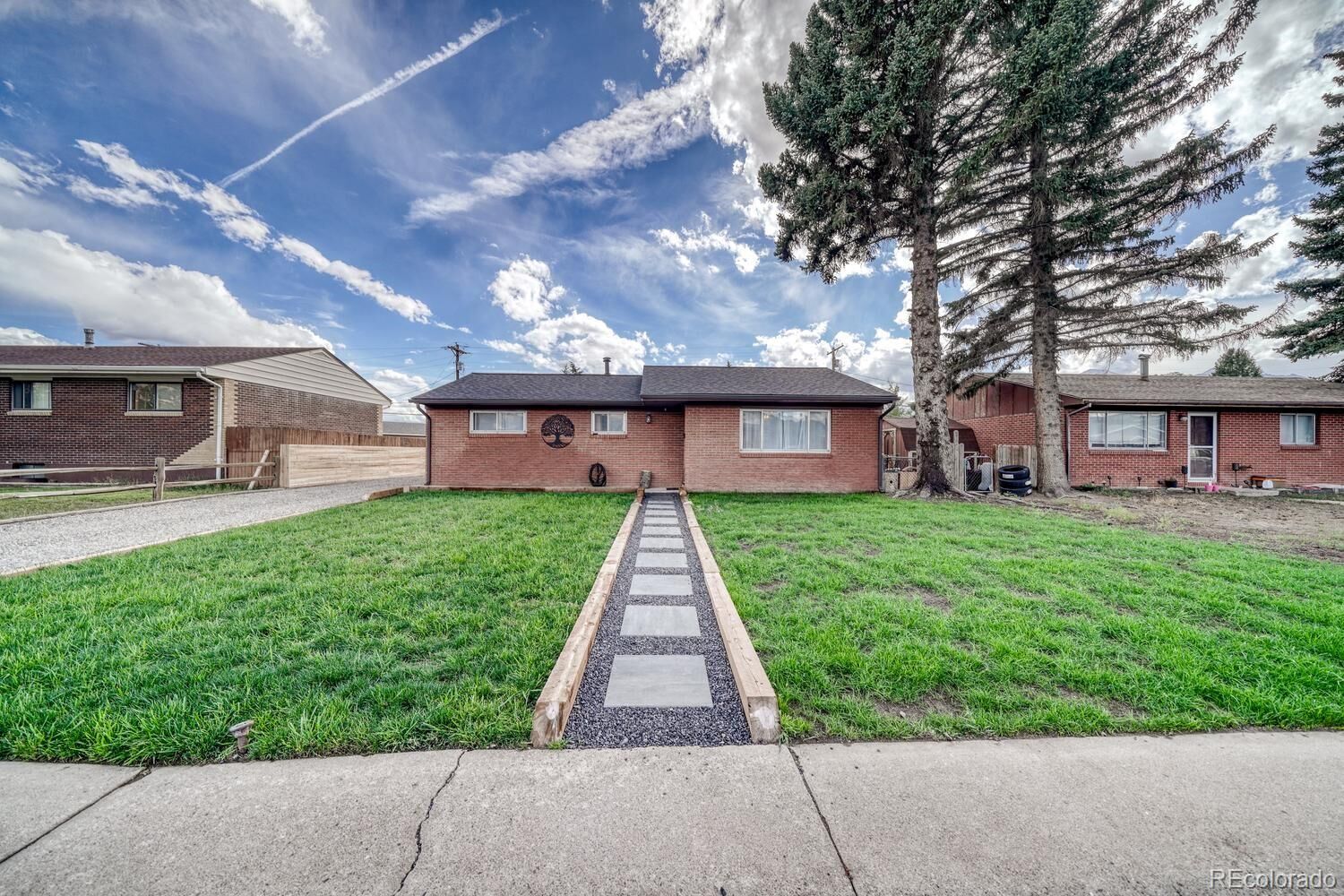 Property Photo:  8 Oak Street  CO 81211 