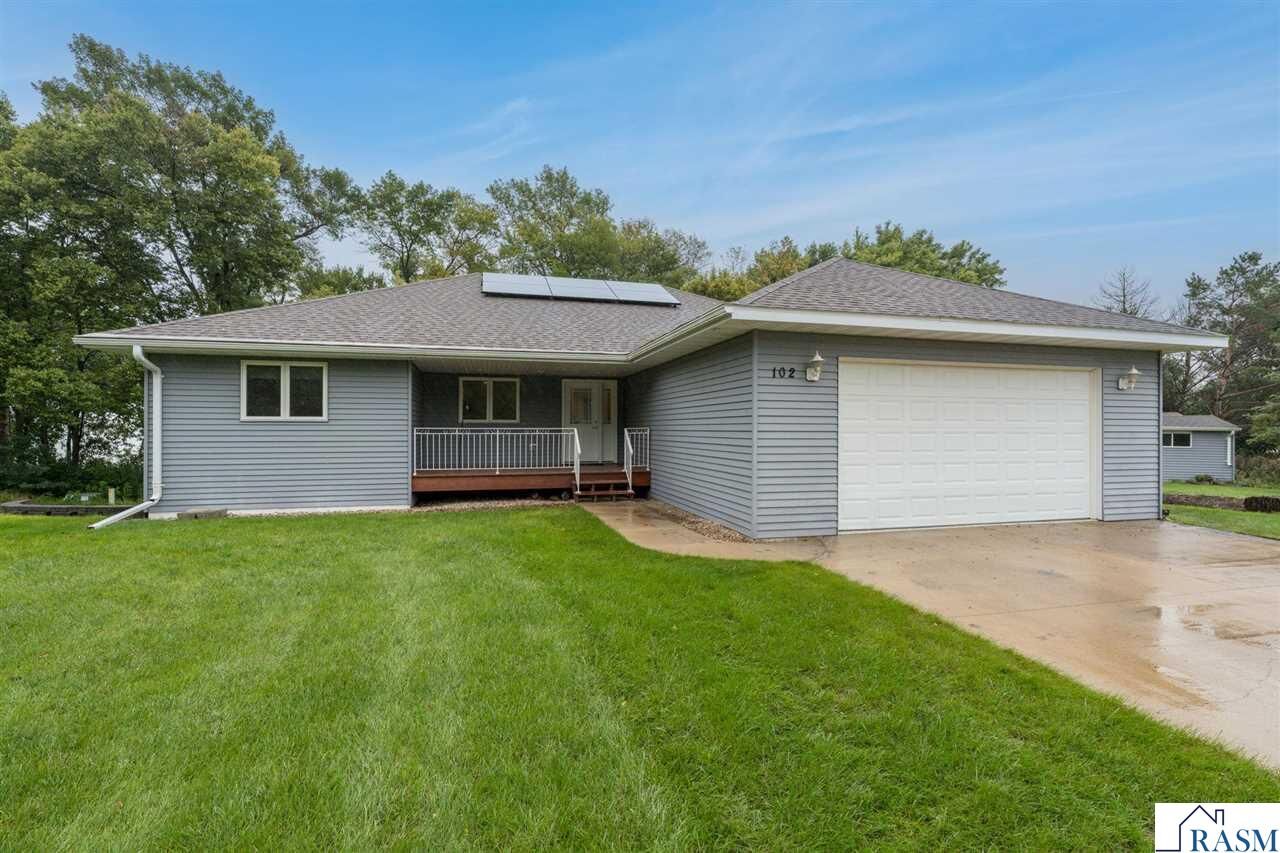 Property Photo:  102 Loraine Drive  MN 56055 