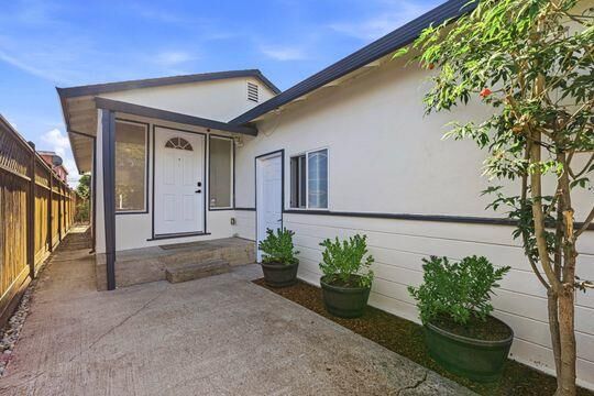 Property Photo:  614 Warrington  CA 94063 
