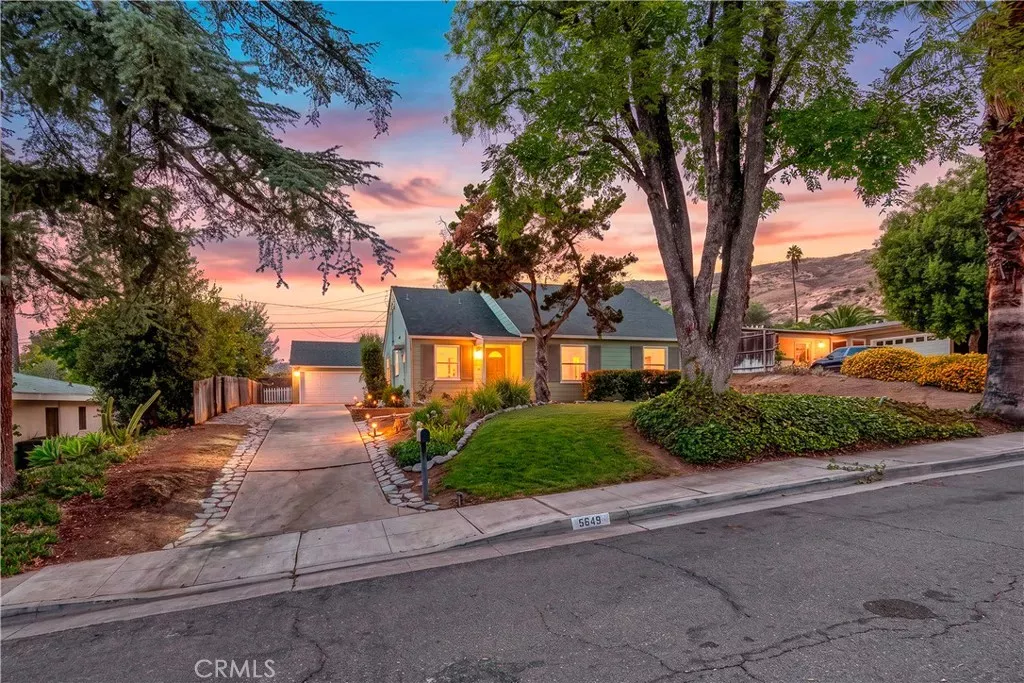 Property Photo: 5649 Laredo CA 92506