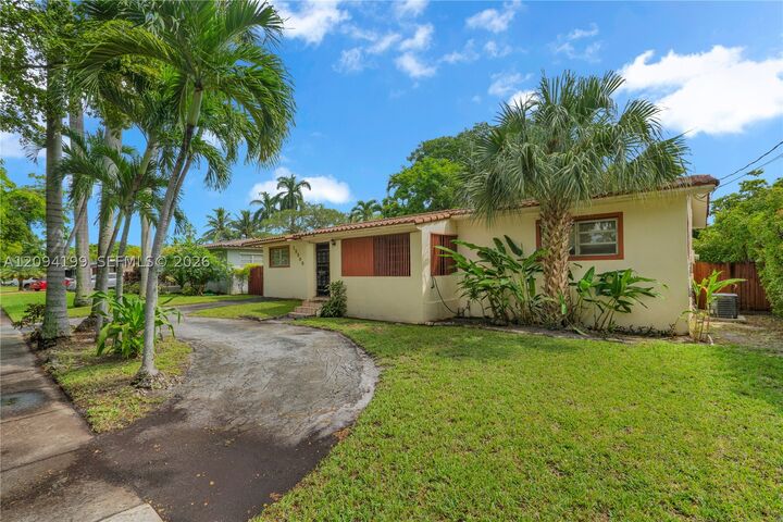 Property Photo: 13205 NE 2nd Ave FL 33161