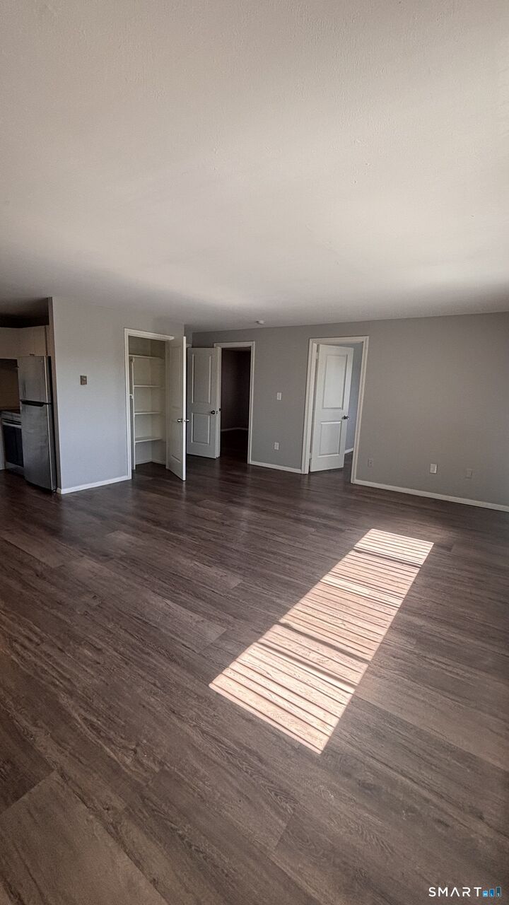 Property Photo:  931 West Main Street 939-2B  CT 06053 