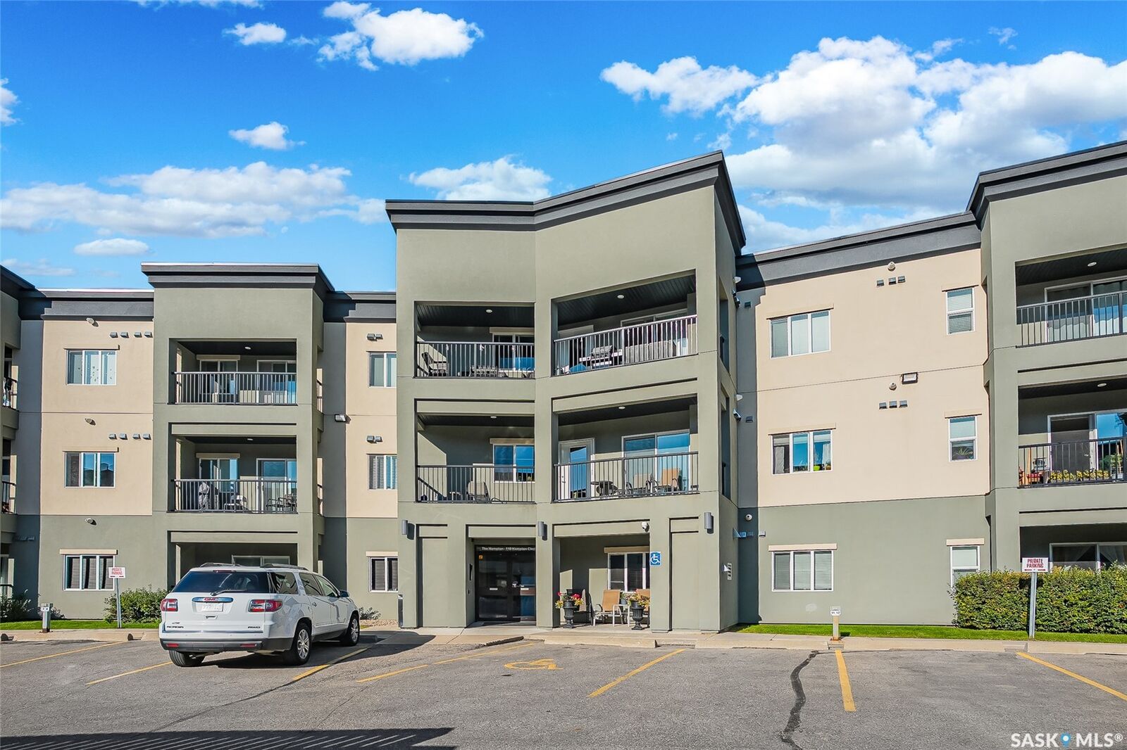 Property Photo:  110 Hampton Circle # 309  SK S7R 0C5 